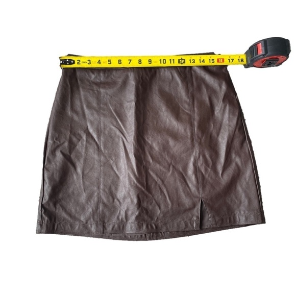 Ambercrombie & Fitch  Vegan Leather Mini Skirt - Picture 3 of 6